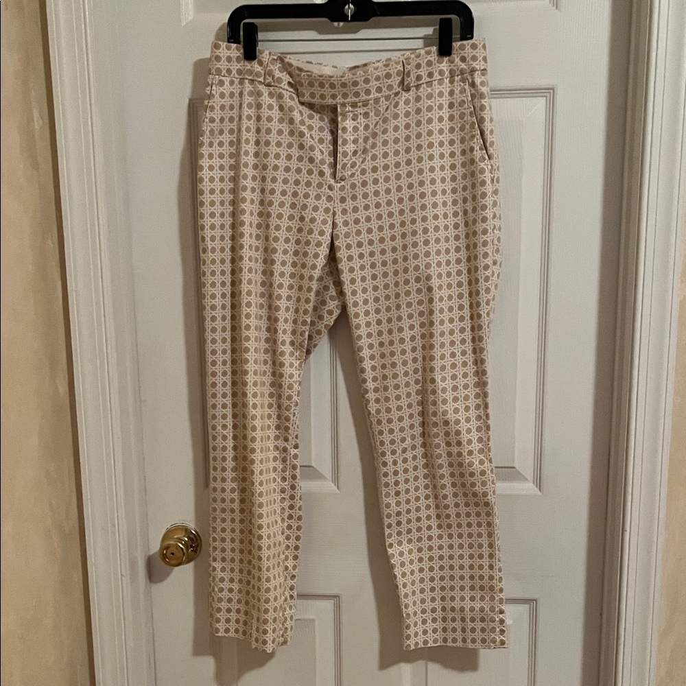 Banana republic Cream Patterned Pants. Size 8